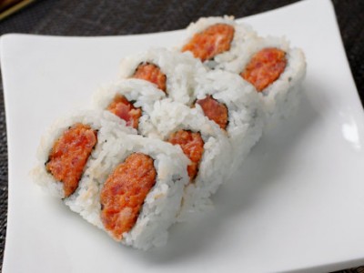 SPICY YELLOW TAIL ROLL